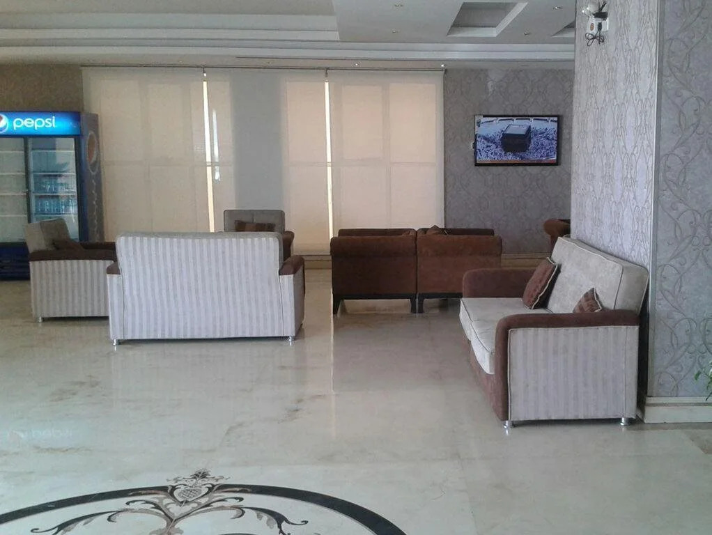 Ewan Suites