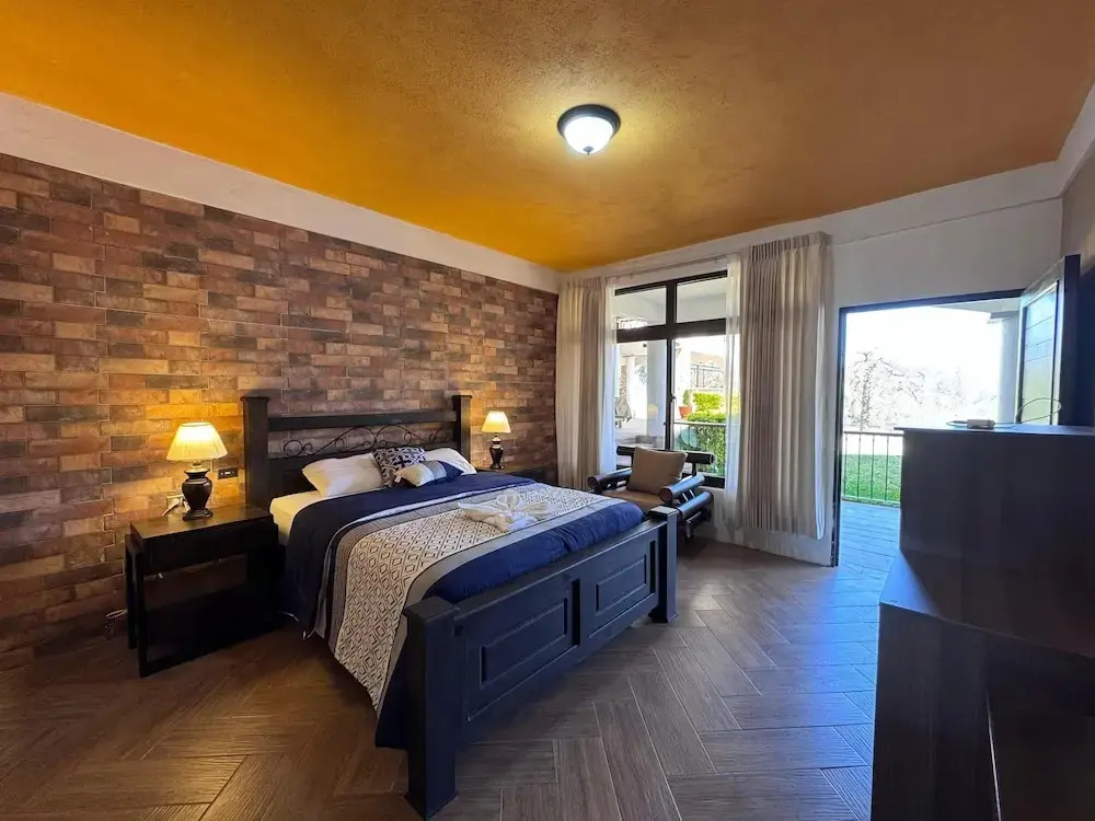 Hotel Mercy
