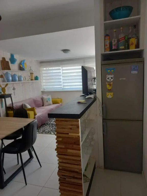 House with free parking, barbeque air conditioning