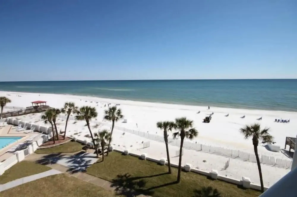 458 El Matador 2 Bedroom Condo by RedAwning