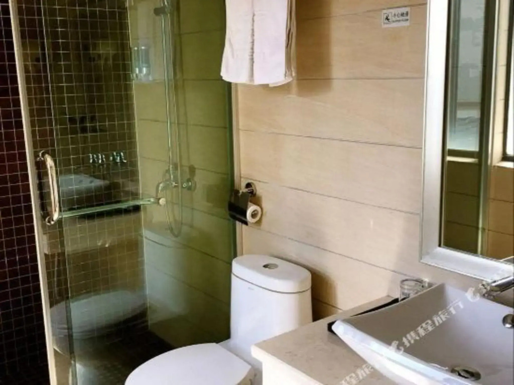 Dhenggong Yuchengjia Express Hotel
