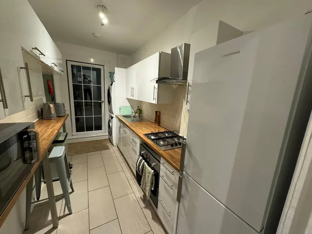 Stirling Haven: Charming 3B Apt In City Centre