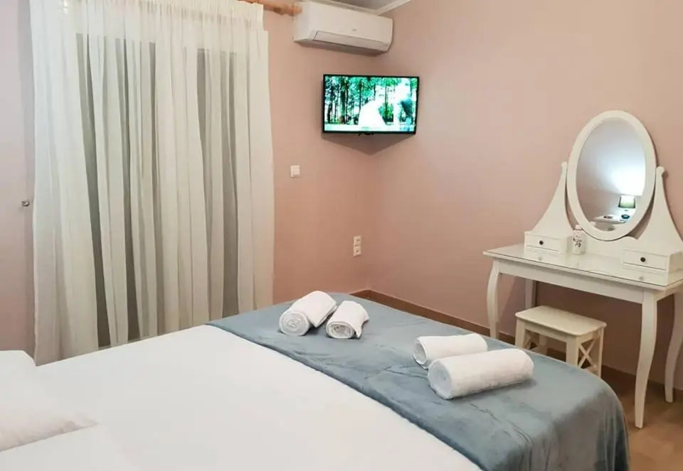 Paschali apartment with 1 bedroom in Ammoudia