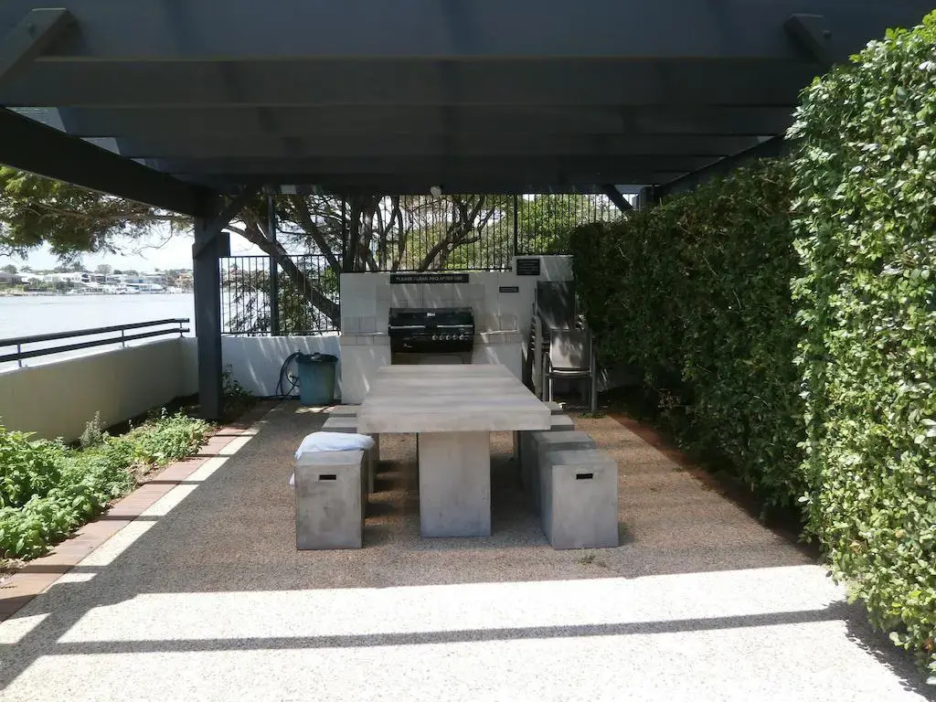 Goldsborough Place Apartments