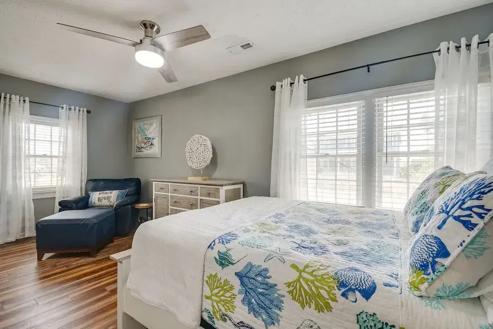 Walk to Water: Coastal-chic Home Near Myrtle Beach