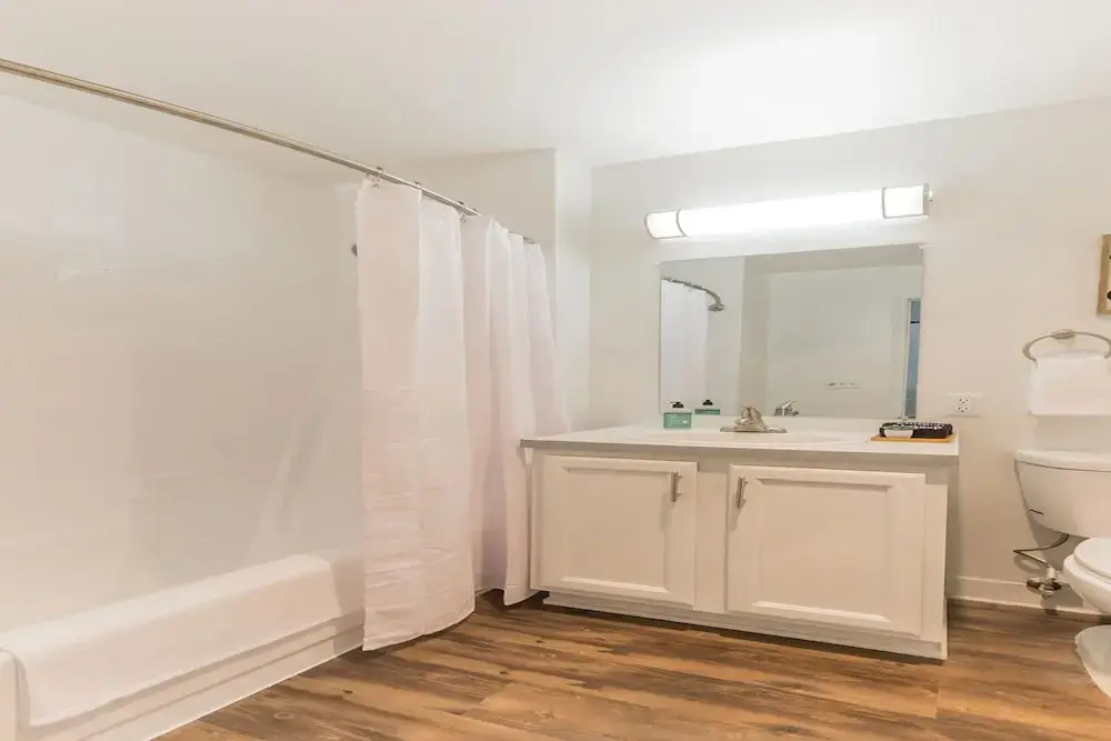 The Luxe Suites of Alexandria