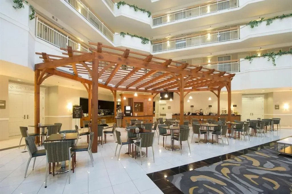 Embassy Suites Newark - Wilmington/South