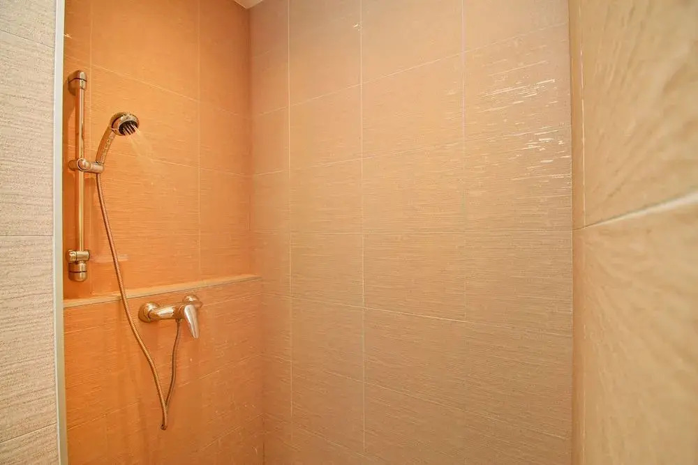 Pattaya Sunset Villa 4 Bedroom Sleeps 8