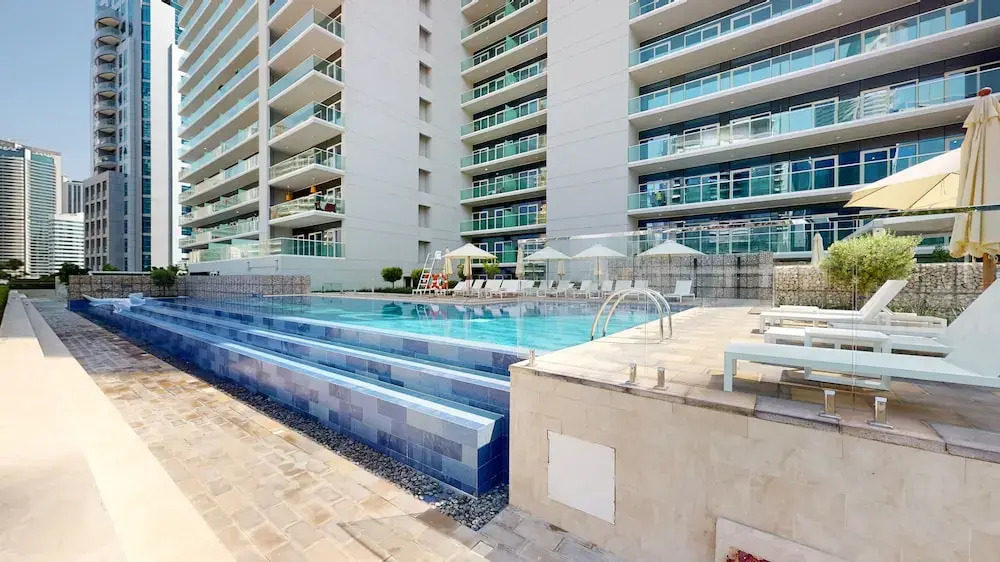 WelHome - Cozy 1BR With Private Balcony Steps From the Canal