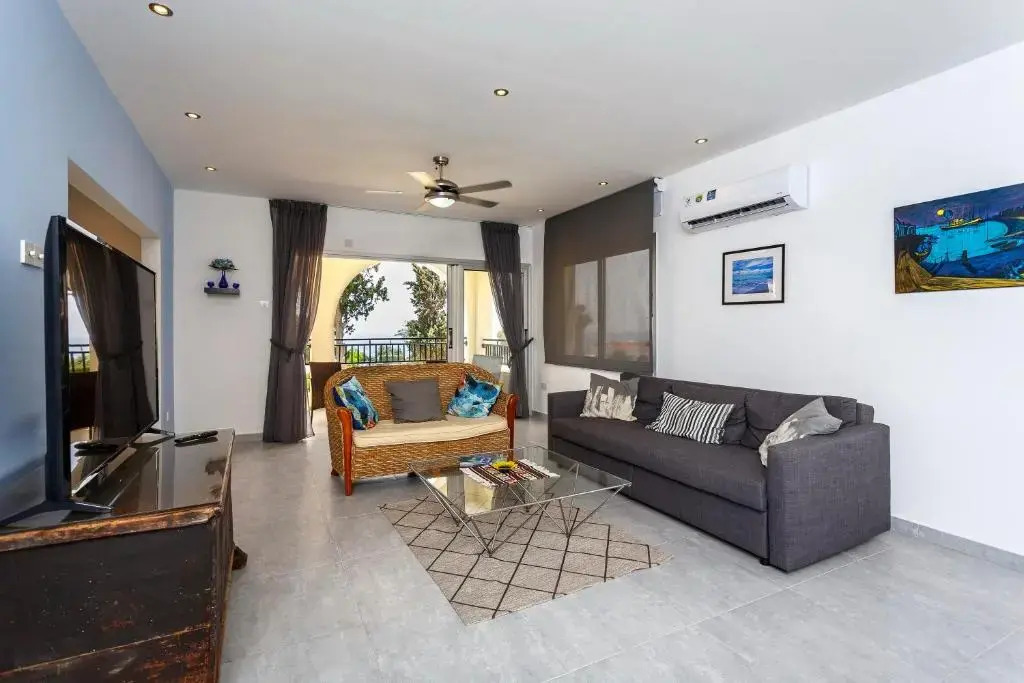 Sea Breeze Apartments - 3 Bedroom Apartment