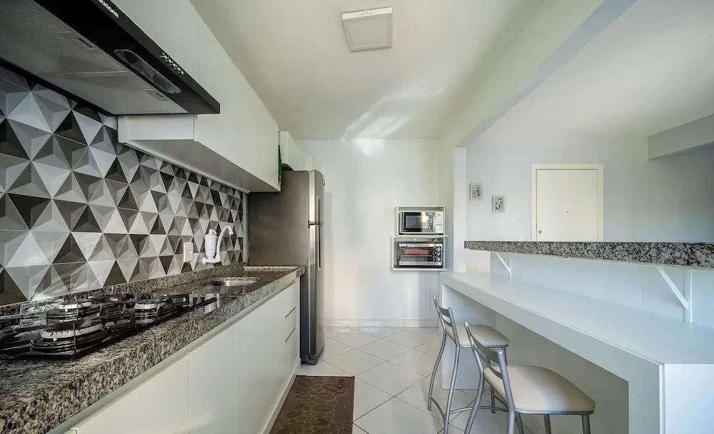 2BR apt 150m Beach Balneario Camboriu Esd143