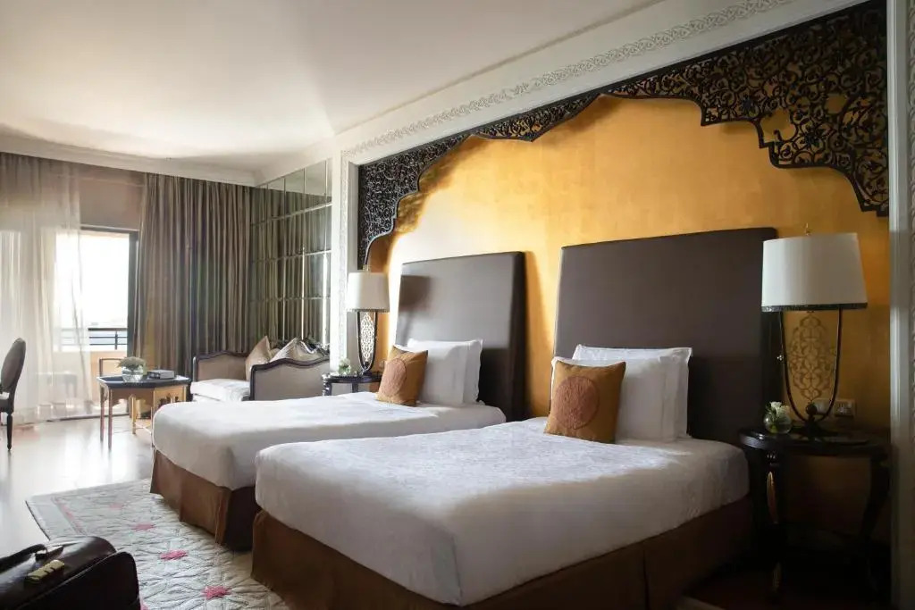 Отель Jumeirah Zabeel Saray Dubai
