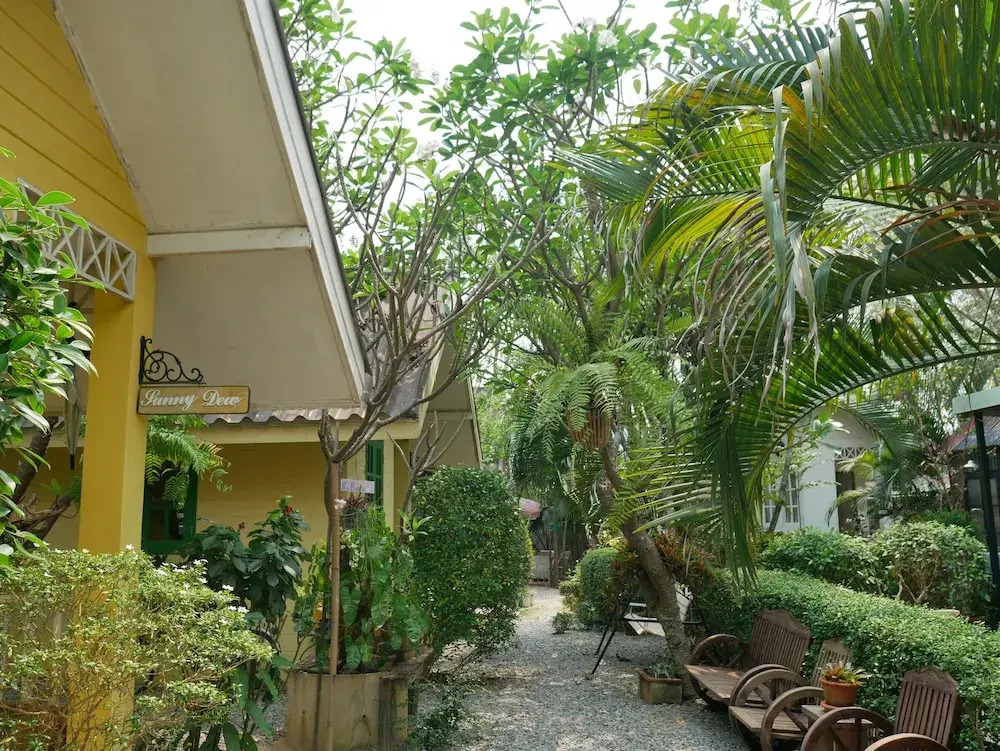 Baan Mae Yai