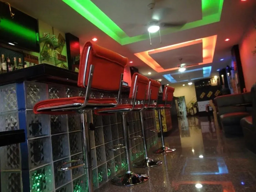 Balcony Hostel