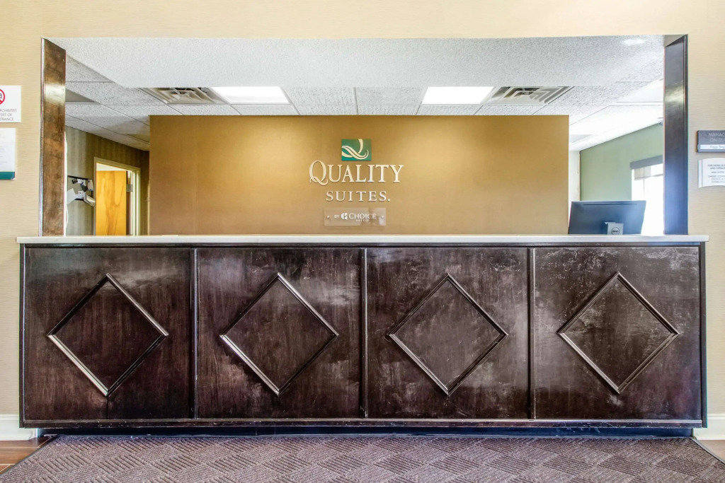 Quality Suites Corbin North