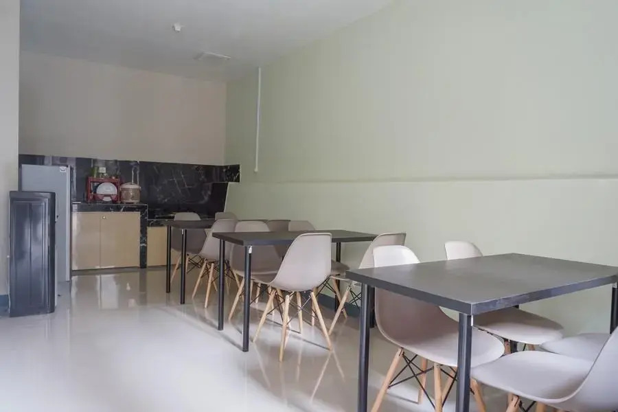 Residences by RedDoorz near MT Haryono (Minimum Stay 6 Nights)