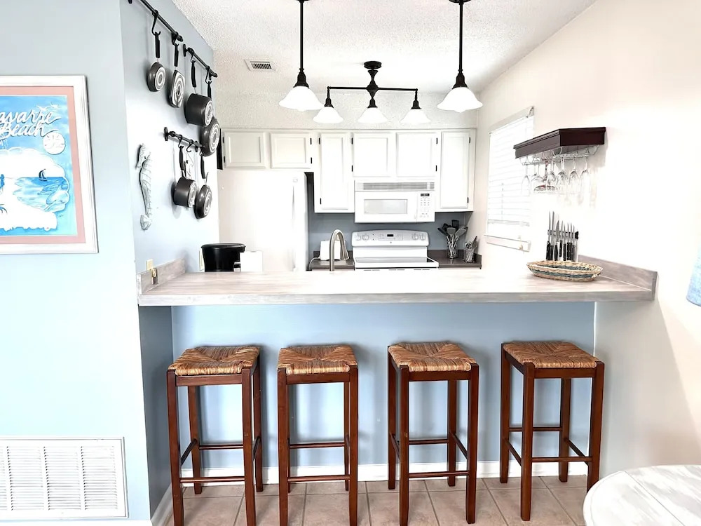 Island Cottage 1 Bedroom Townhouse by RedAwning