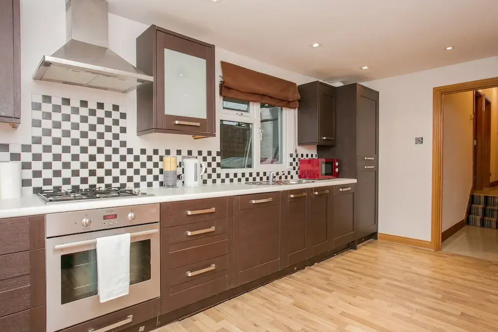 2 Bedroom Apartment In Fulham