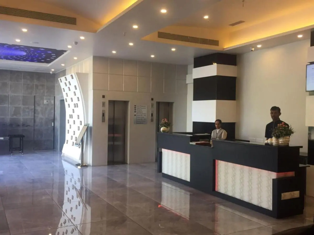 Regenta Inn Vadodara, 500m from Railway Station