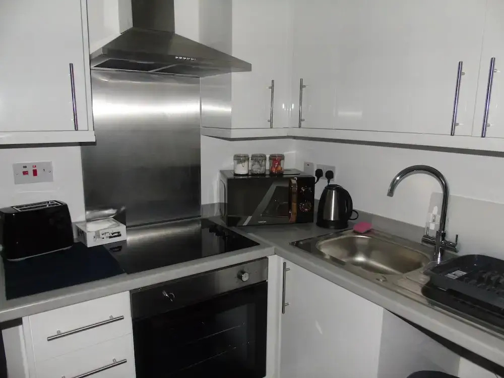 Captivating 1-bedroom Apartment in Bolton