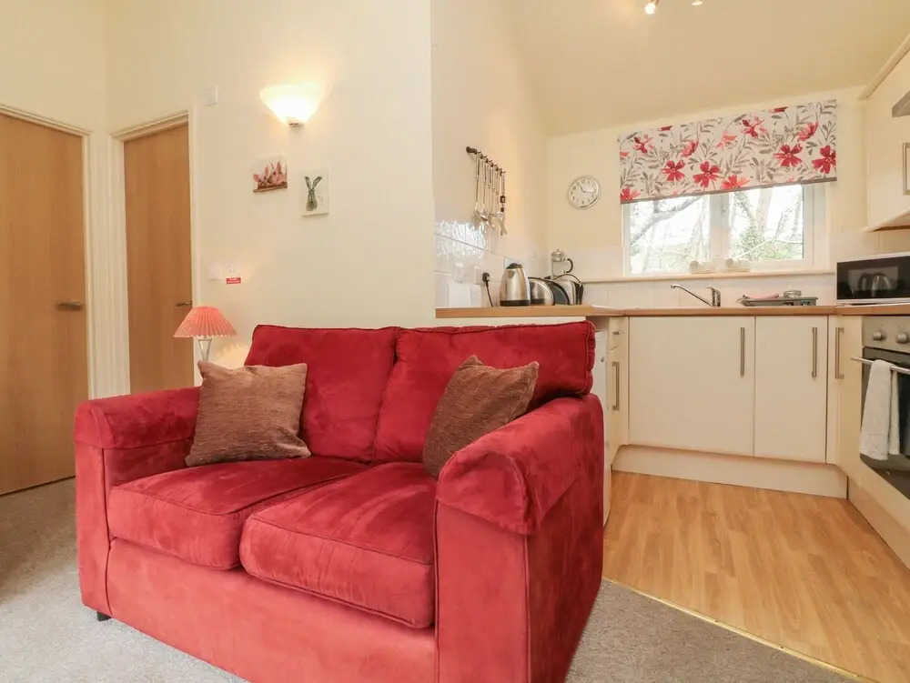 7 Manleigh Park