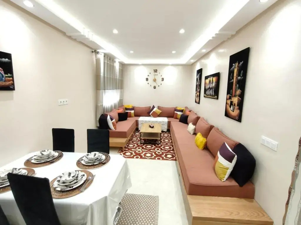 Brand New 3 Bed Apartment-Beach 8 mins-Moujahidine