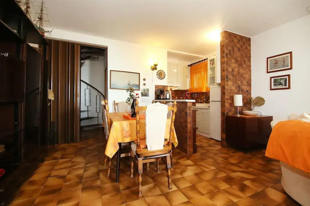 Apartments Vladimir