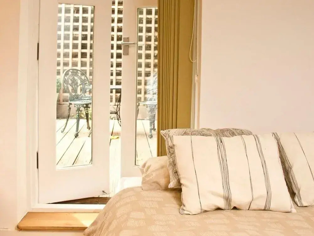 Irwin Apartments at Notting Hill