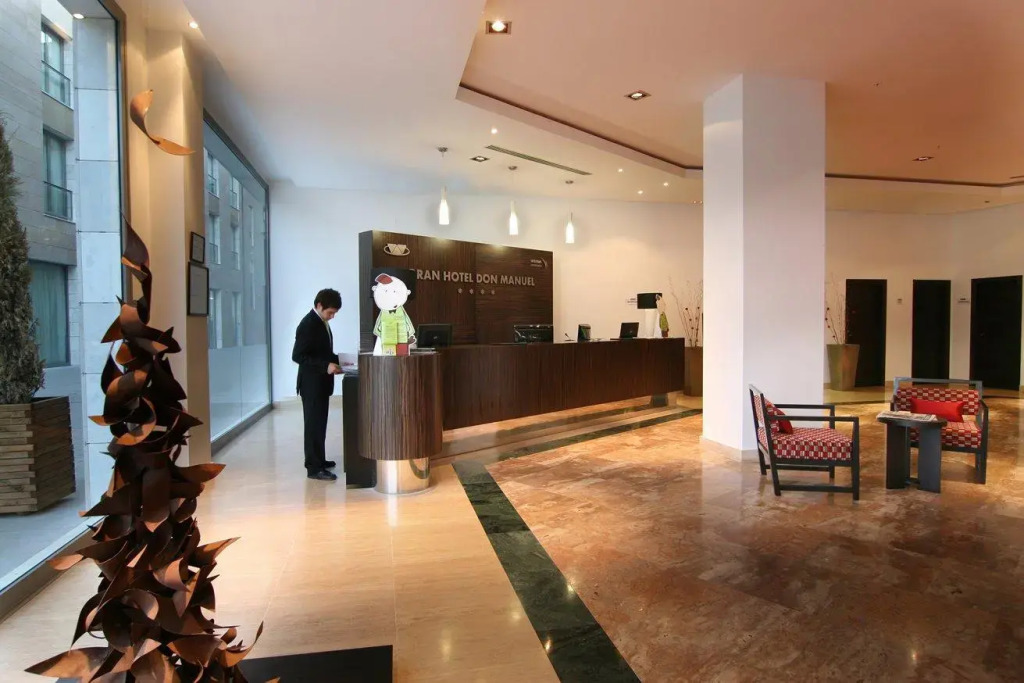 Отель Gran Hotel Don Manuel