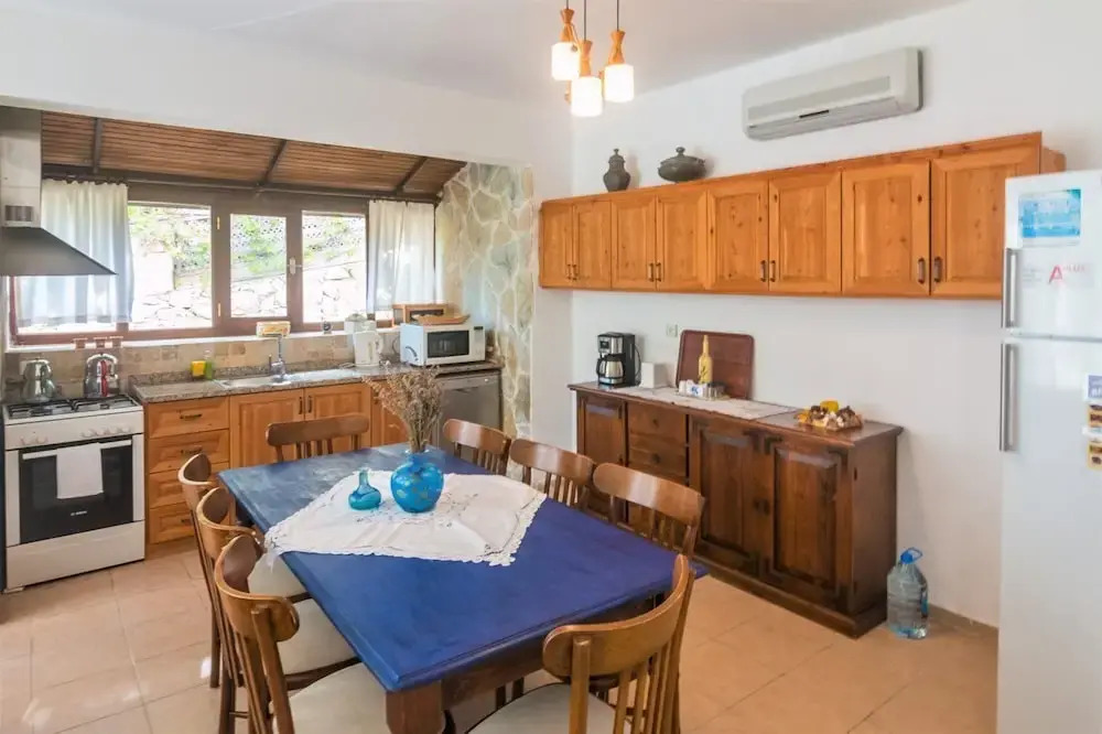 Korunaklı Villa Lavanta