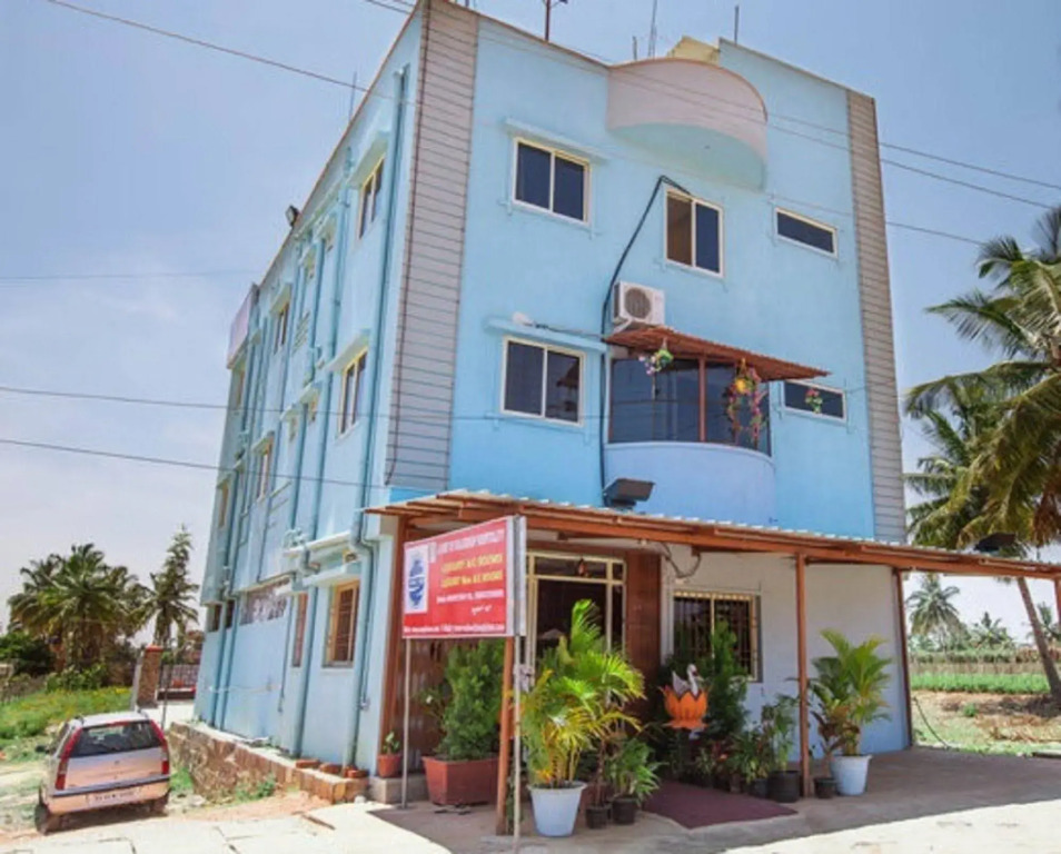 Ample Inn