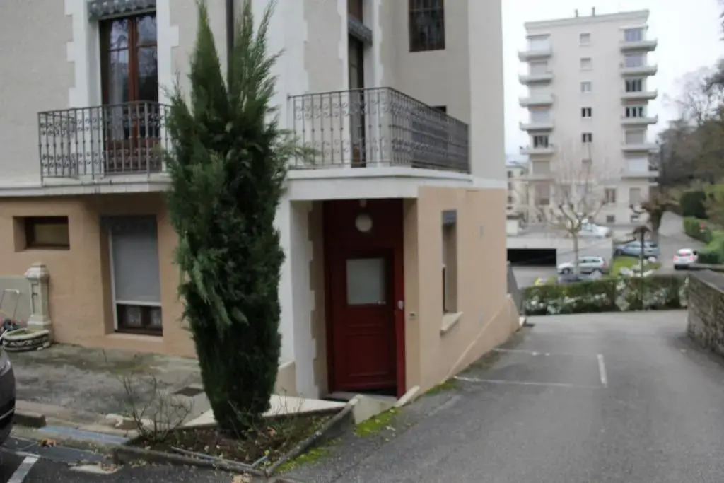 VILLA ASTAY, Studio No. 3 - Rez de chaussée