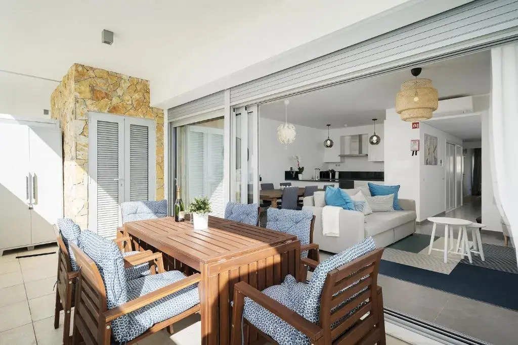 Modern 2 Bed Apartment - Albufeira - Roof Top Pool