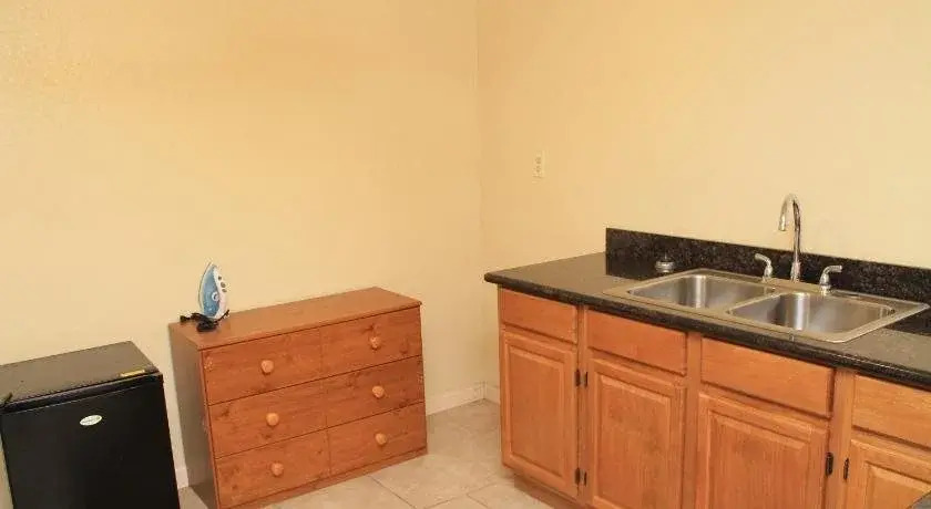Best Way Inn and Suites - New Orleans