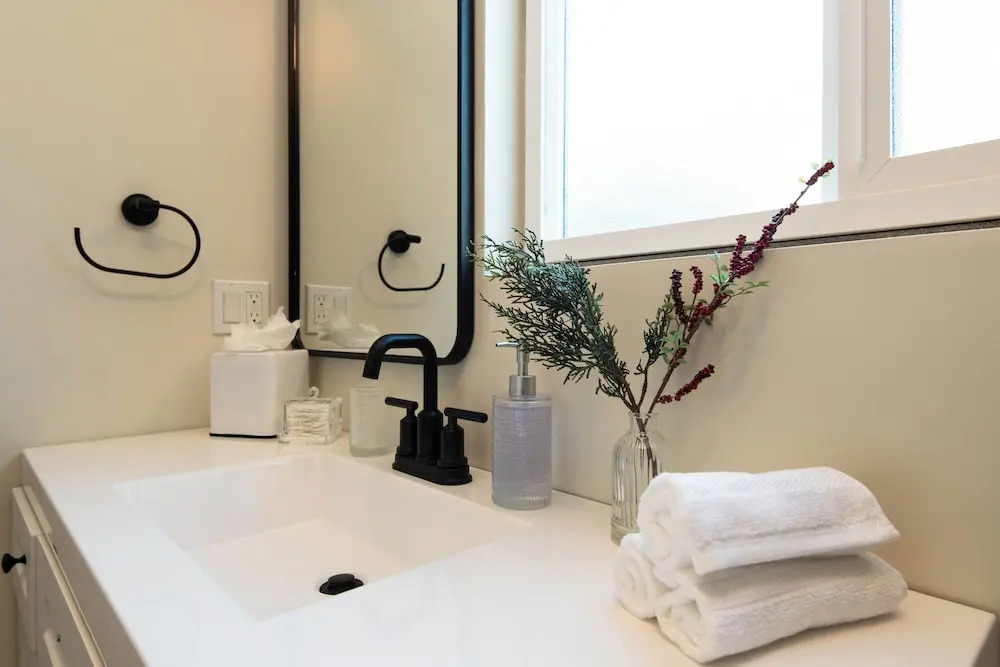 Stunning Studio Near DTLA