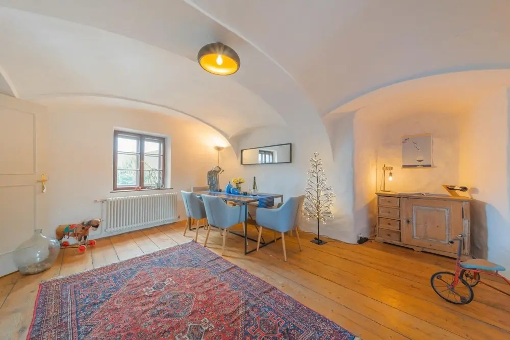 City Gate Kremser Tor With Roof Terrace Garden and Parking lot