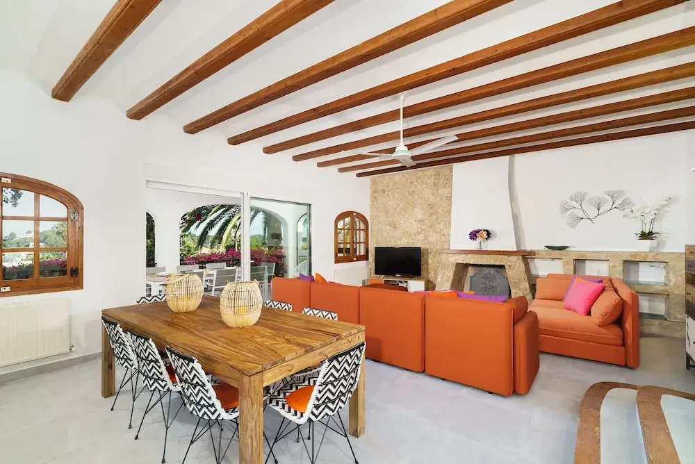 Villa Bonita by HMR Holidays