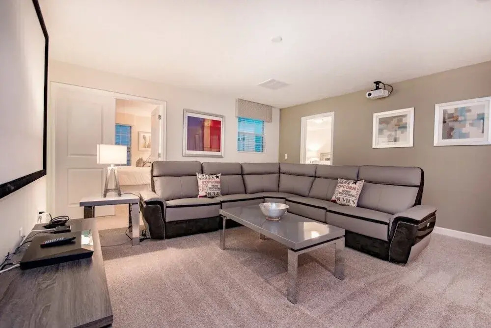 9-Bedroom Villa in Davenport 9000HS