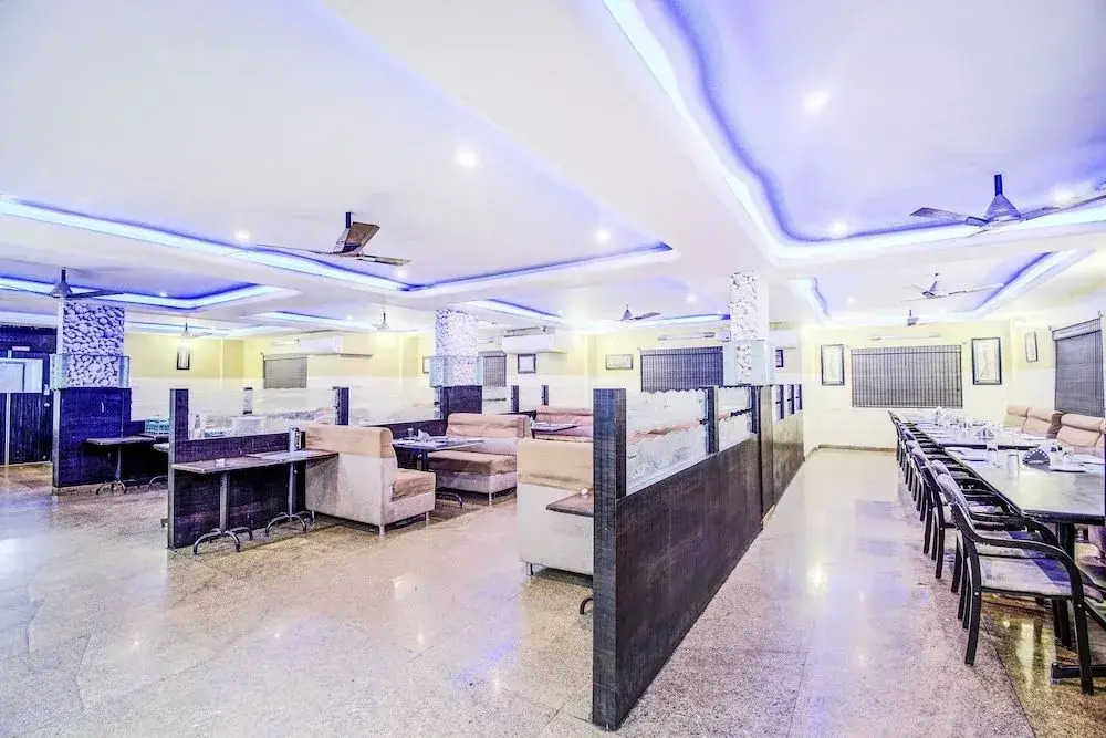 OYO 451 Goyal Residency