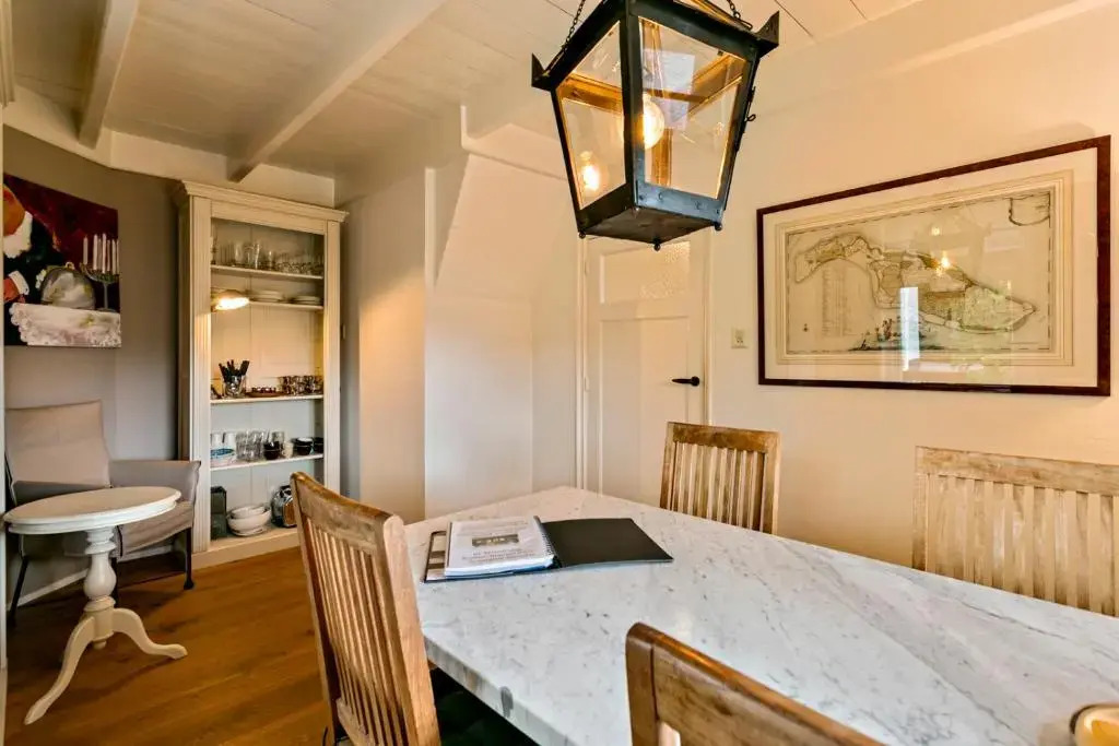 Holiday home Dijkstelweg 30 - Ouddorp with terrace and very big garden, near the beach and dunes - not for companies
