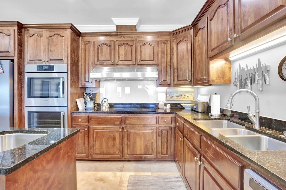 Dear Time Beach House- 5 Bedrooms Elevator Sleeps 10 Private Pool