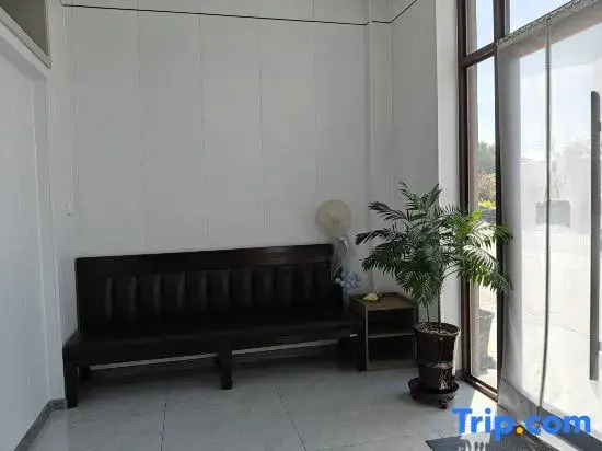 Hunchun Lvmeng Hotel