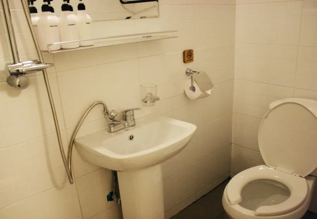 Hostel Beige