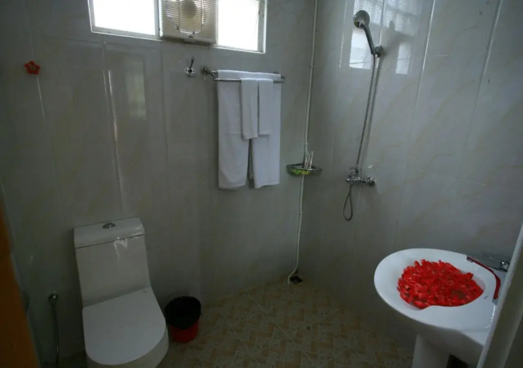 Thiri Yatanar Hotel