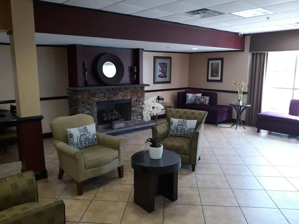 OYO Hotel Phenix City Central