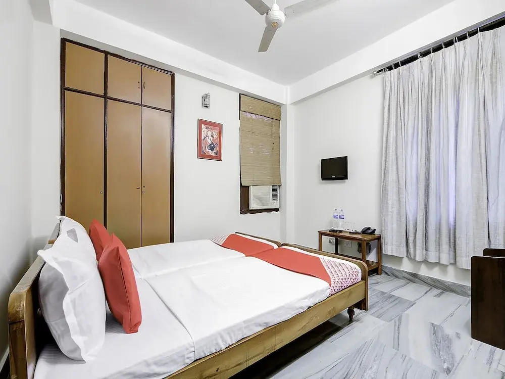 OYO 13303 Shantiniketan Homestay