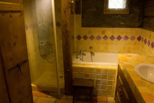 Reine des Aravis - chalet isolé