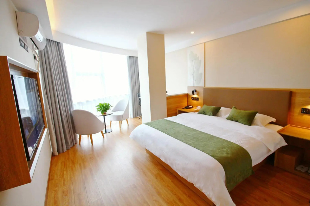 GreenTree Inn (Changshu Southeast Yuyue Plaza Store)