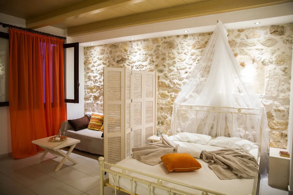 AC Homes Christos