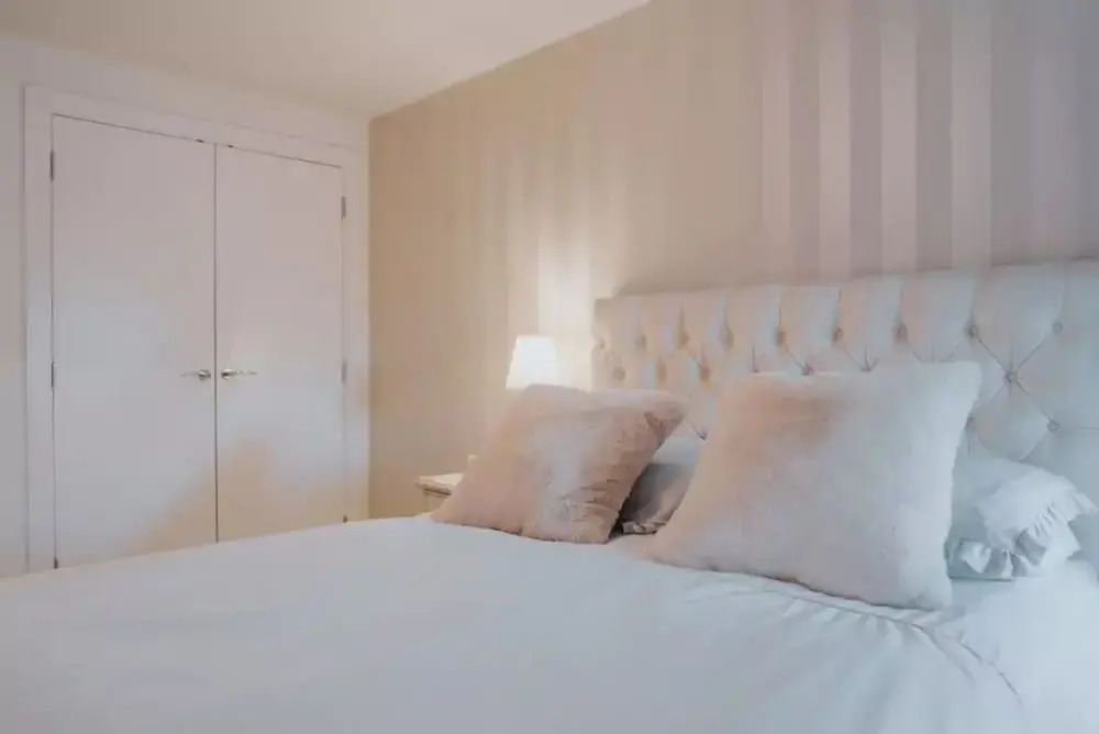 Spacious Flat Near Murrayfield